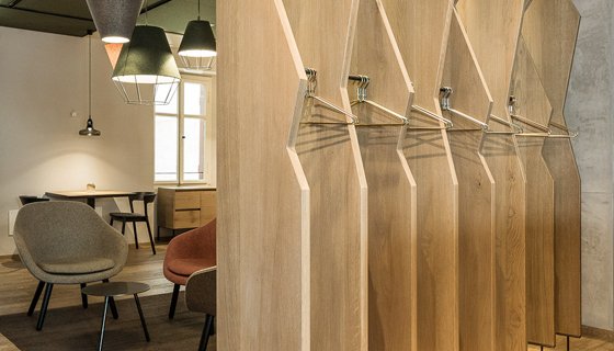 Die Garderobe im Restaurant 37